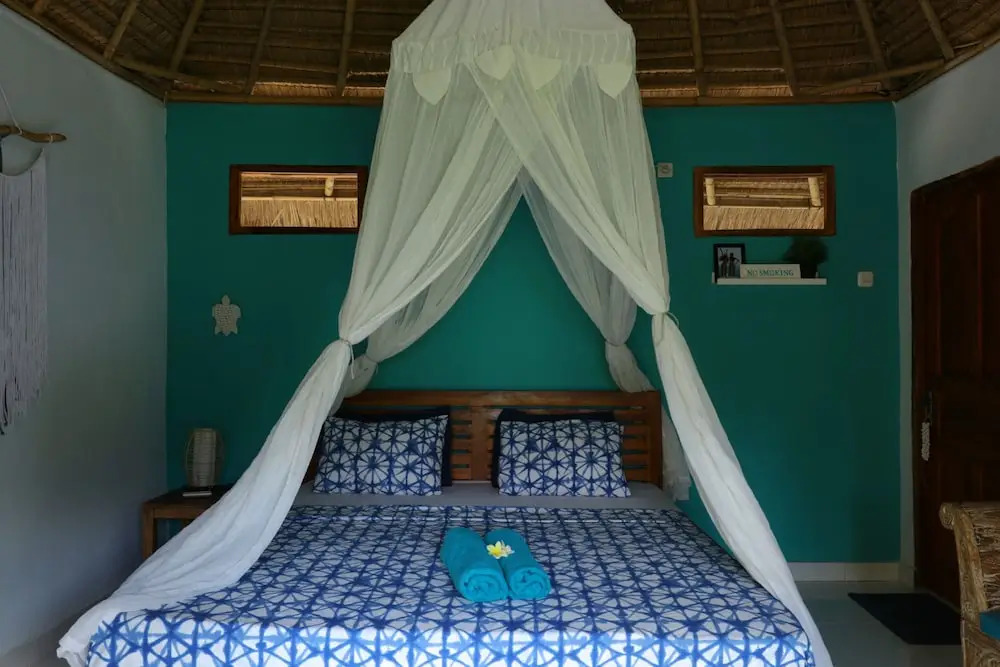 Monkey Surfcamp Bali Guesthouse