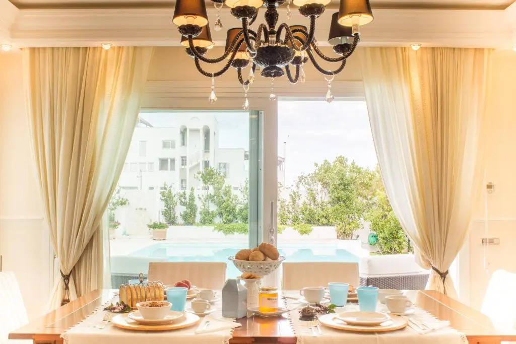 White House Luxury Hospitality