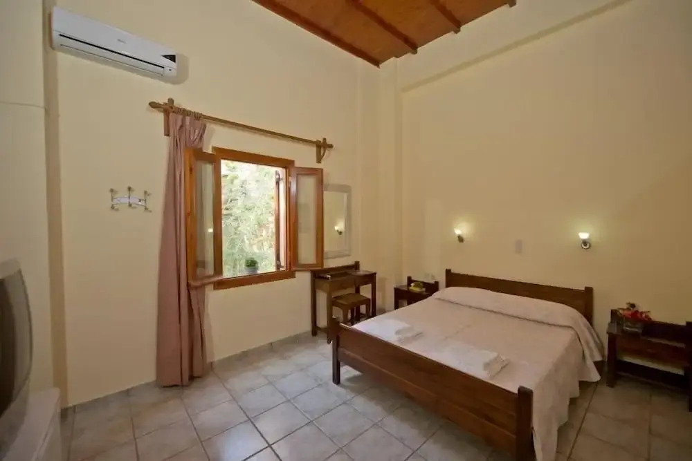 Katerina Traditional Rooms