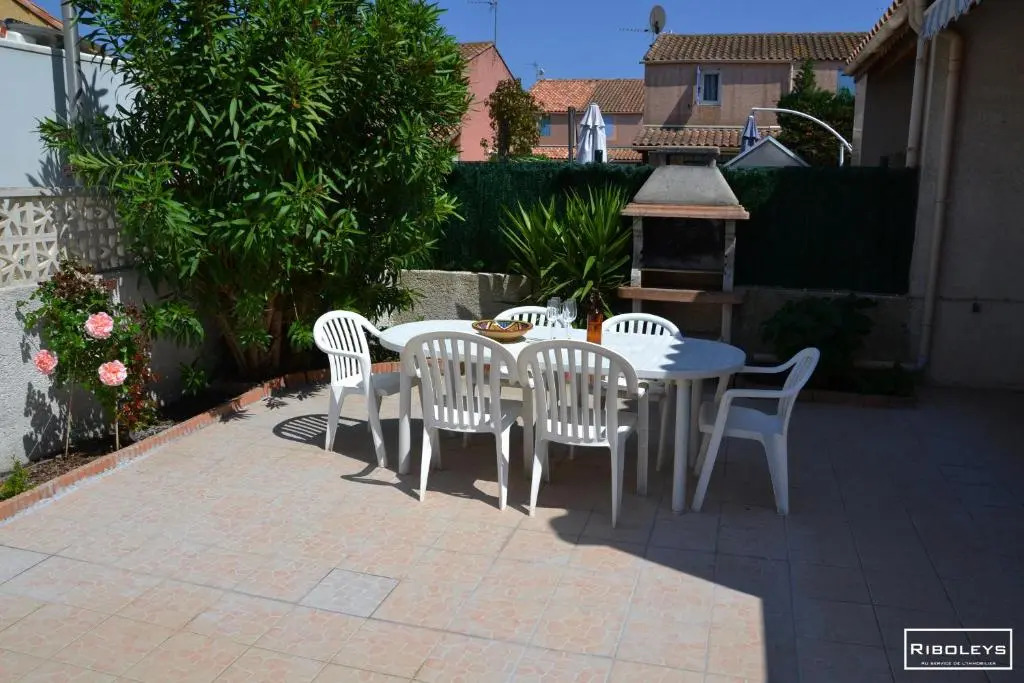 Riboleys - Maison climatisée à 600m de la mer