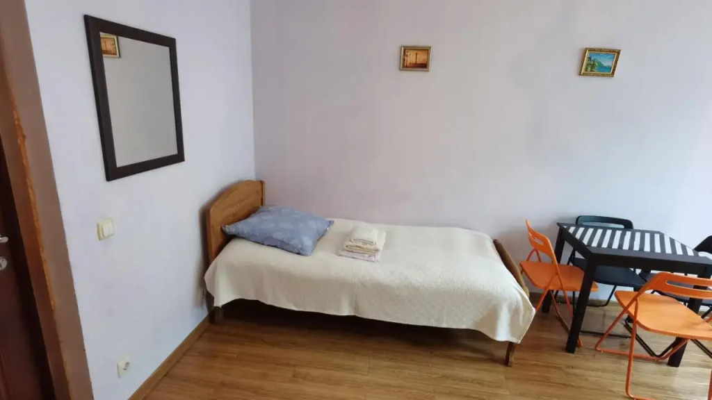 Ninoshvili Street Apartment