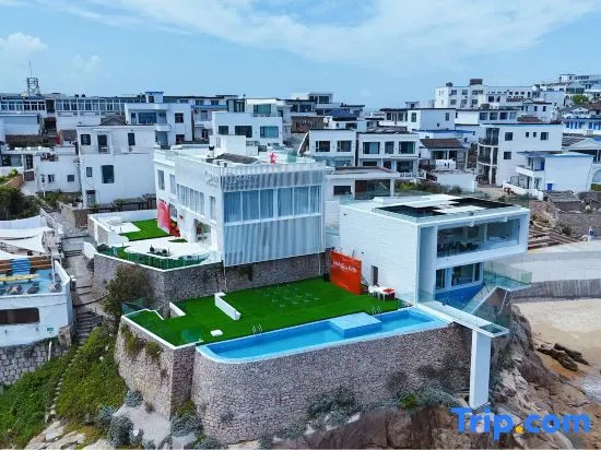 Jiugongge Island Residence Space