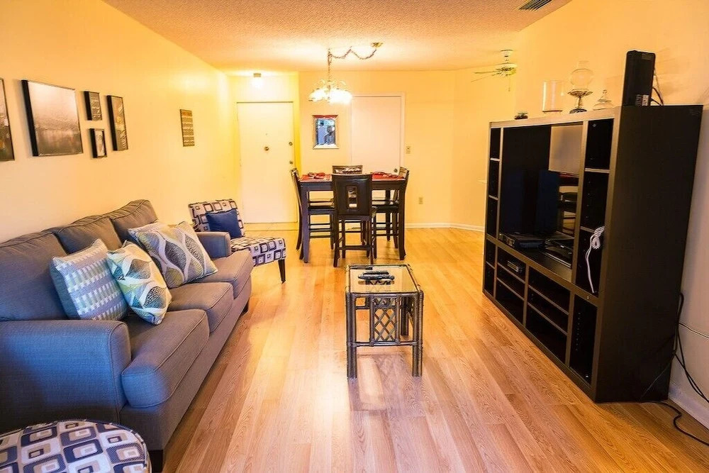 Southpointe 3644 2 Bedroom Condo