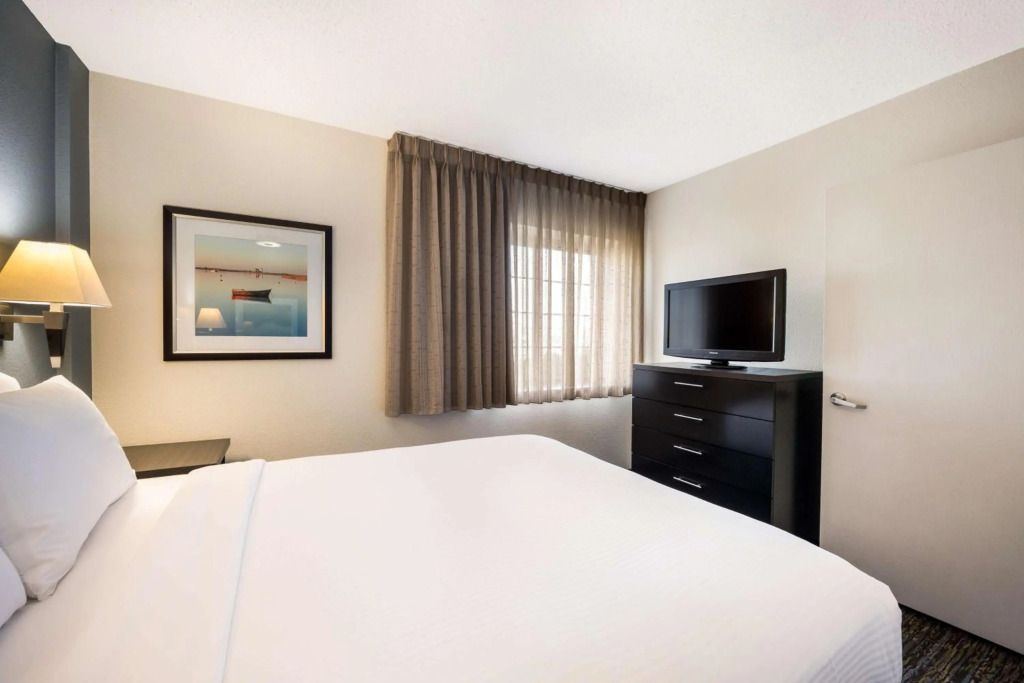 Sonesta Simply Suites Atlanta Gwinnett Place