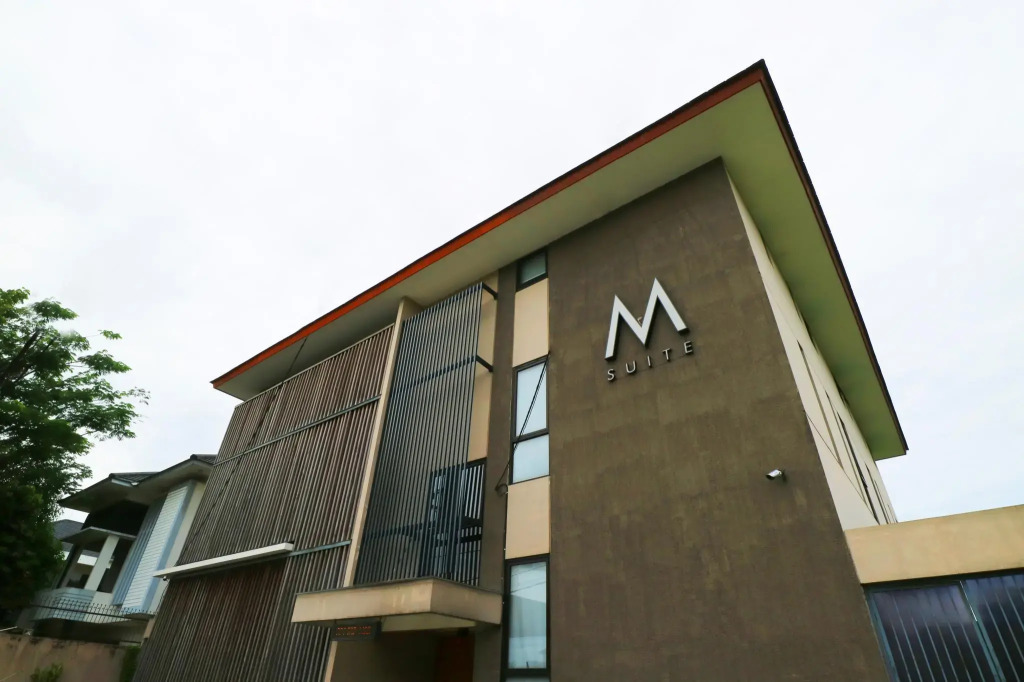 M Suite