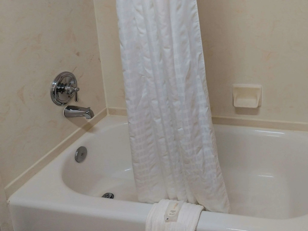 Comfort Inn & Suites Greenville Near East Carolina University
