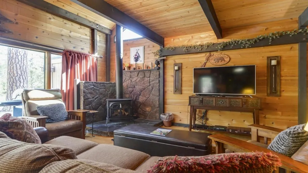 Cluster Cabin 19
