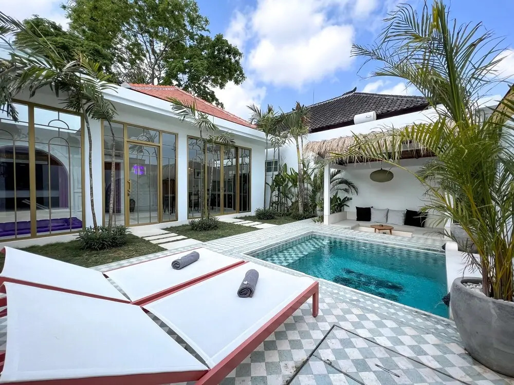 No Rush Villas