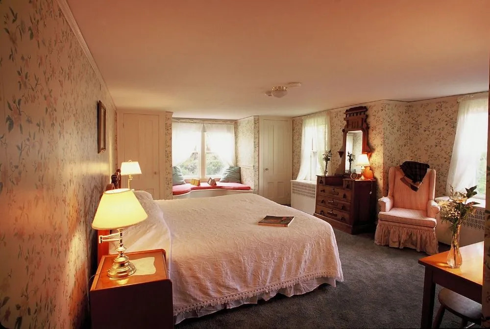 Dexter's Inn