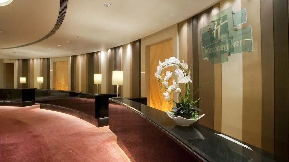 Holiday Inn Riverside