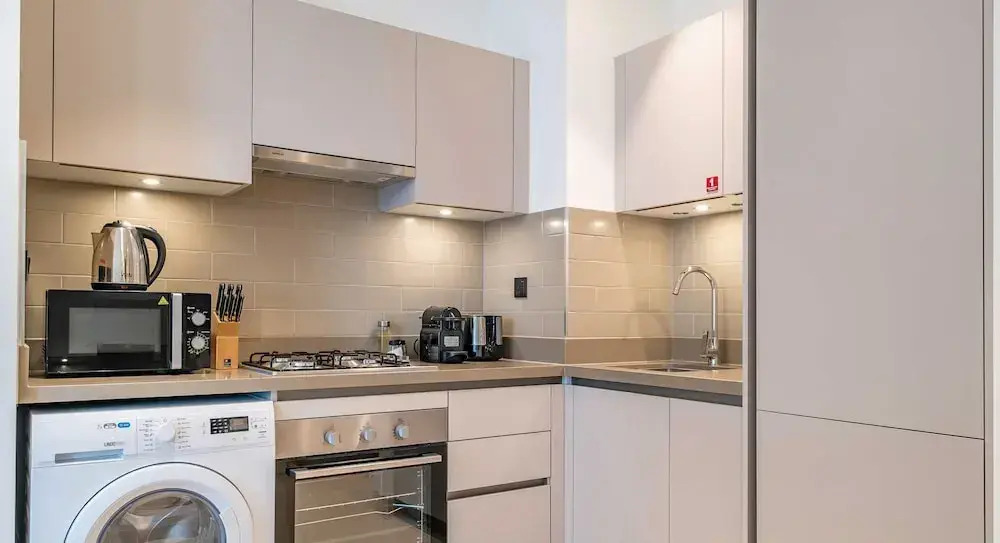 LUX  The Executive Sobha Suite 2
