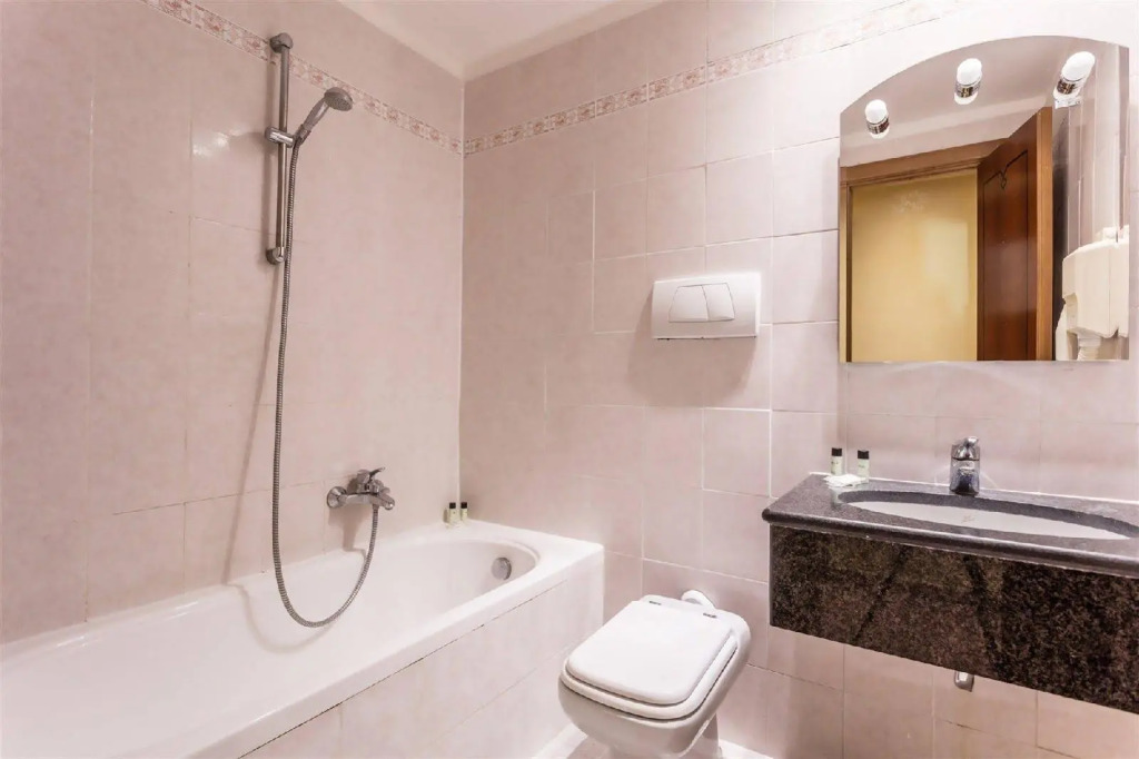 Raeli Hotel Noto