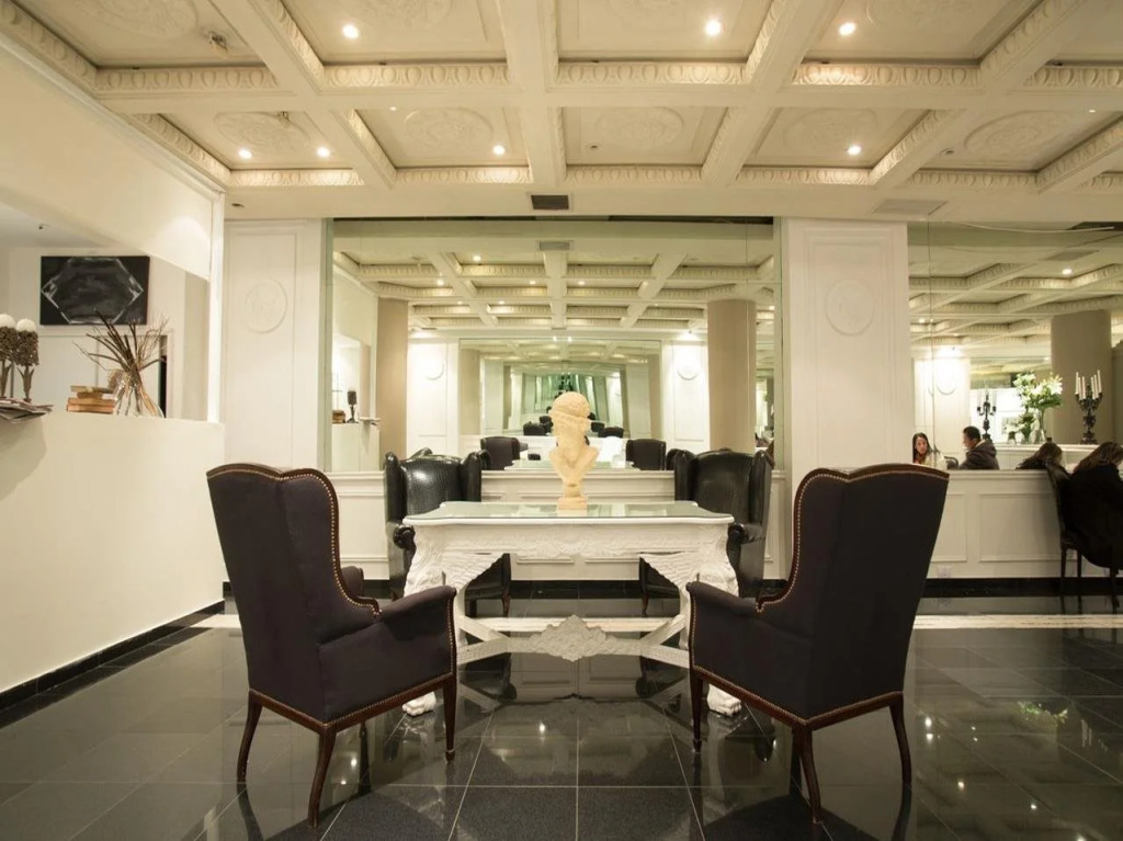 1253 Recoleta Small Hotel