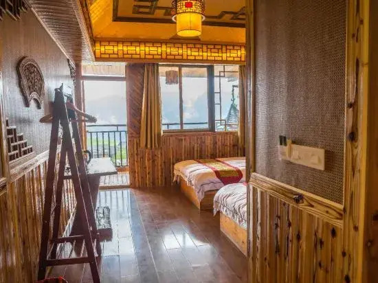 Longji Terraces Ping'an Village Wangjixuan Homestay (Jiulong Wuhu Viewing Terrace Shop)