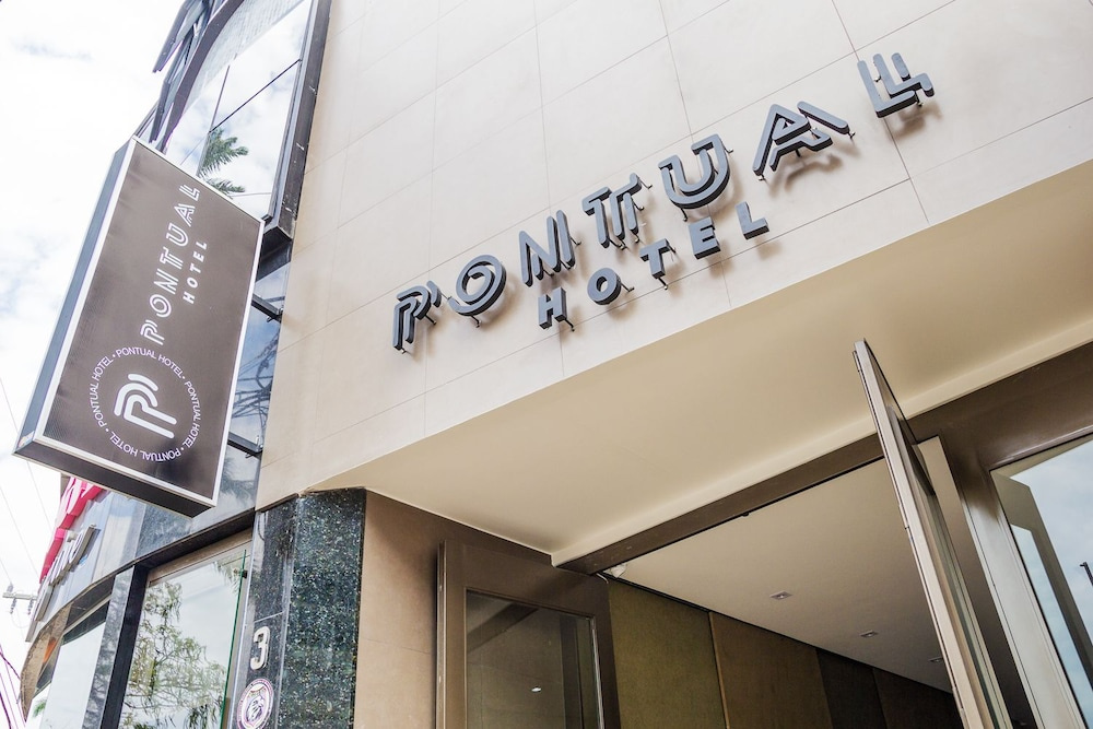 Pontual Hotel