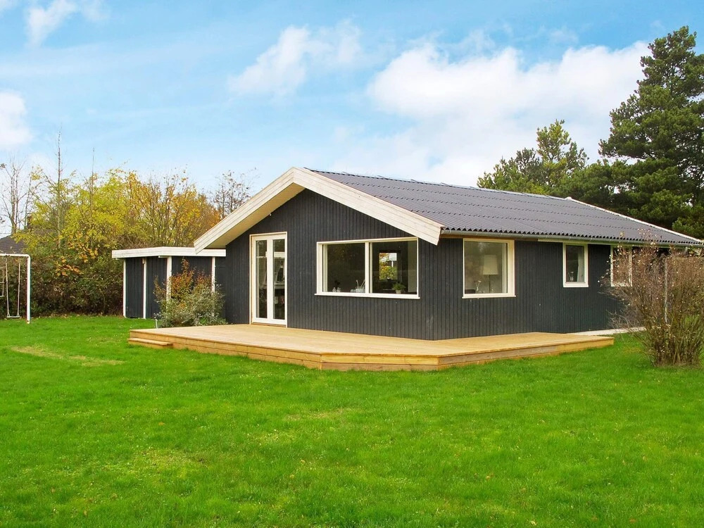 Comforting Holiday Home in Lolland near Sea