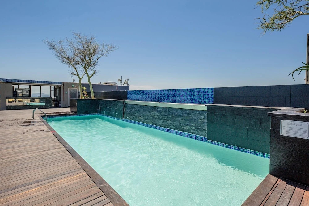 Green Point Apartment Walking Distance to Stadium 407 Royal
