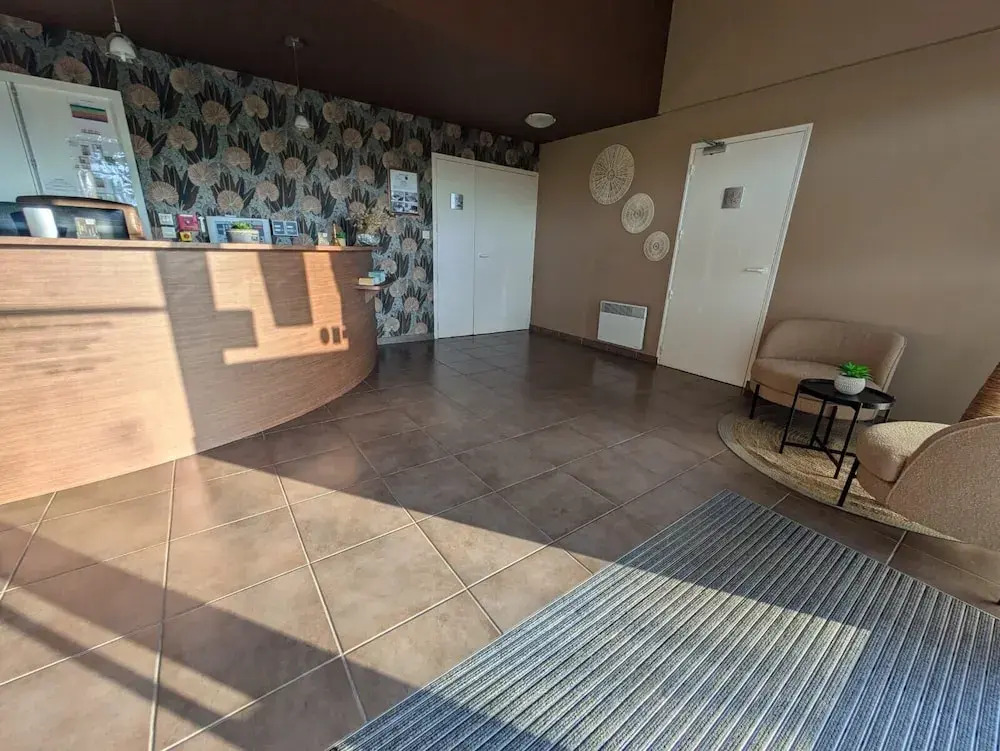 Hotel LOcéane Angers Parc Expo