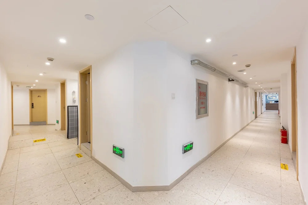 Yootel Hostel