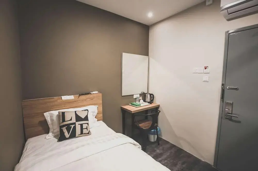 V3 Hotel & Residence Seri Alam