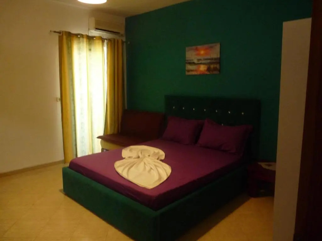 Arte Apartment