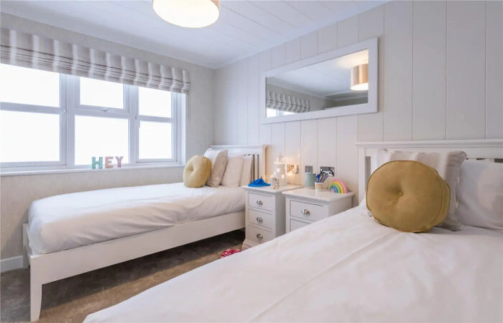 Sure Studio by Best Western Brackenborough Lakes & Resort