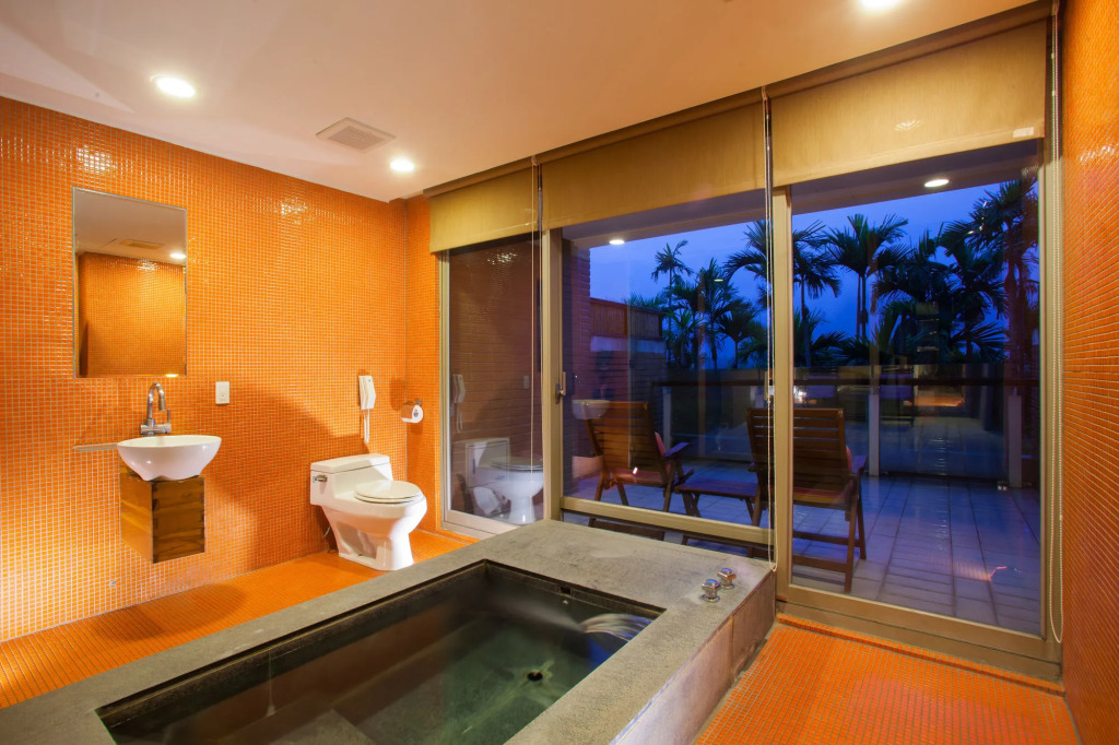 Luminous Hot Spring Resort & SPA