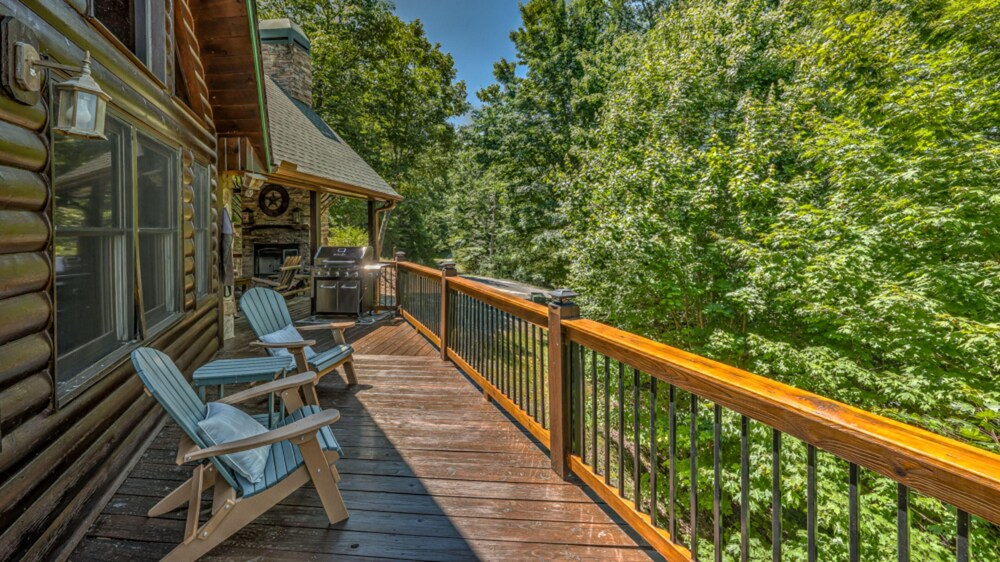 Sunshine Daydream by Escape to Blue Ridge