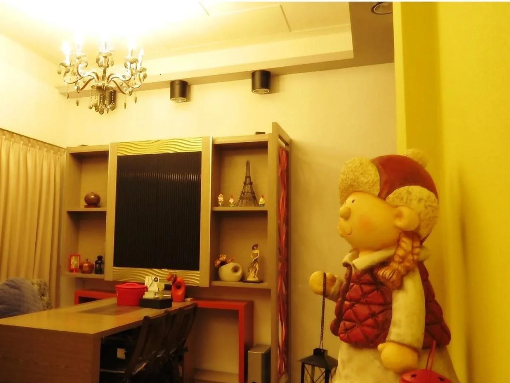 Liuhe Corner House 737