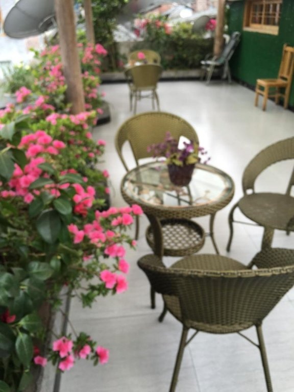 Ya'an Laojingfang Hostel