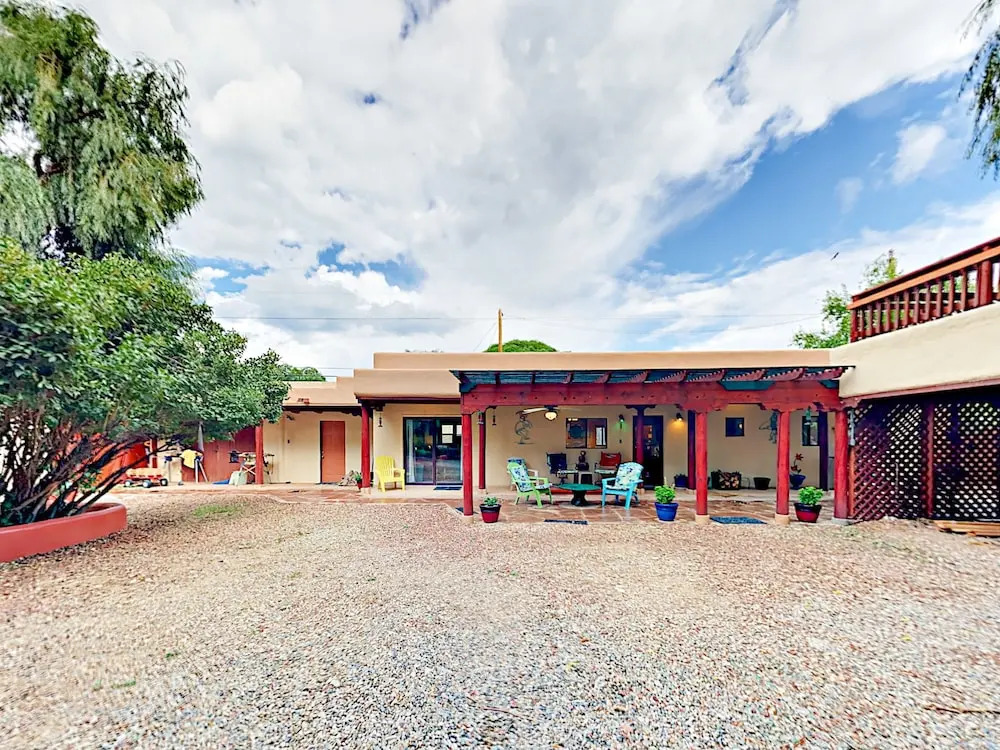437 Liebert St Home 2 Bedrooms 1 Bathroom Home