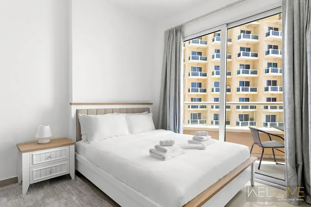 WelHome - Lovely Studio Apartment in Production City