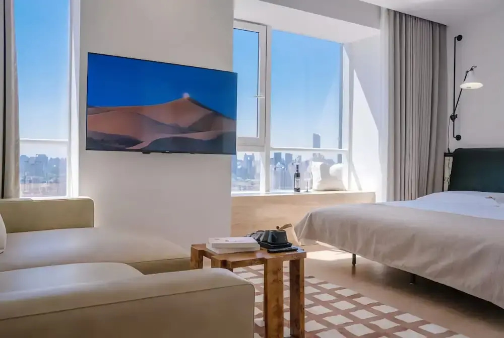 Shanghai Hills&FanStay close to Tianzifang Line 9