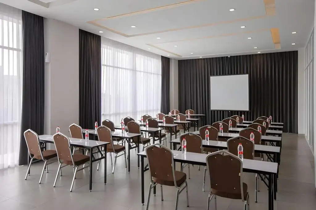 Amaris Hotel Kalimalang