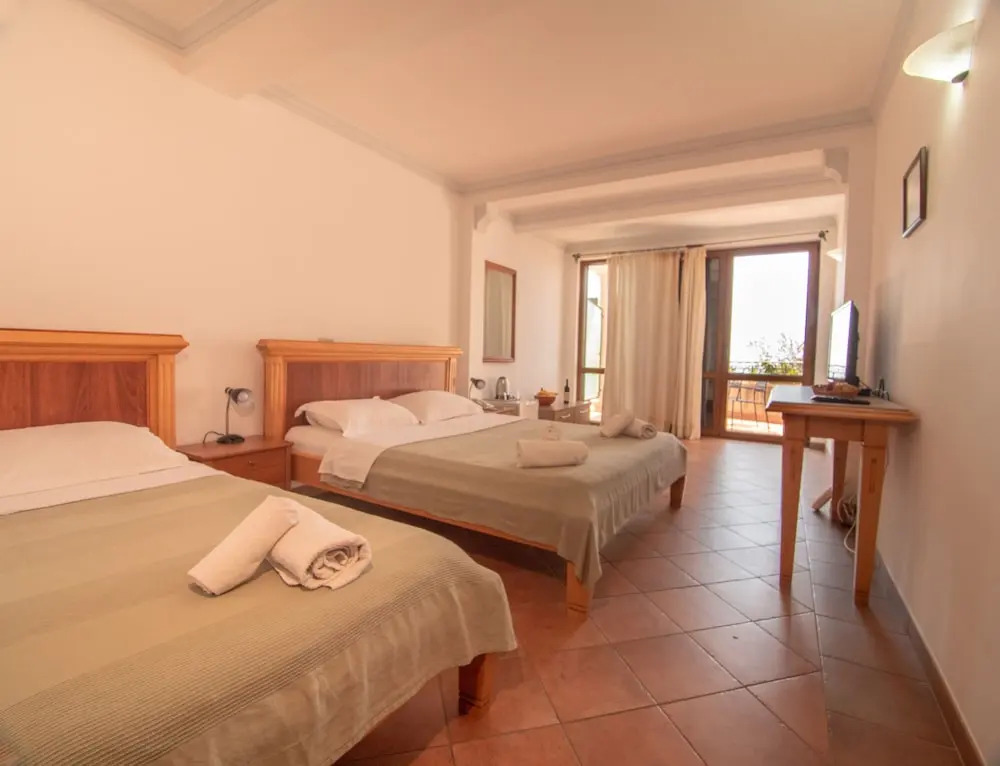 Apartments and Rooms Levantin Inn