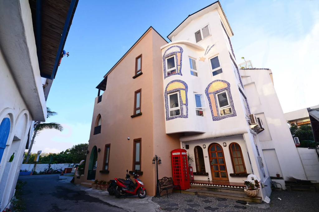 Fairyland & Farm Guest House