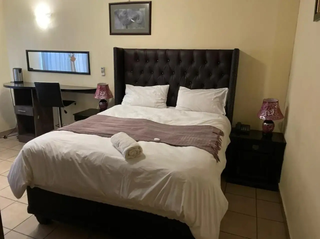 Pale Bohemia Bed and Breakfast