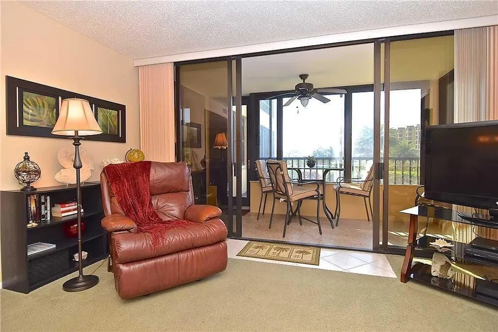 Gulf and Bay Club 102B - Two Bedroom Condo