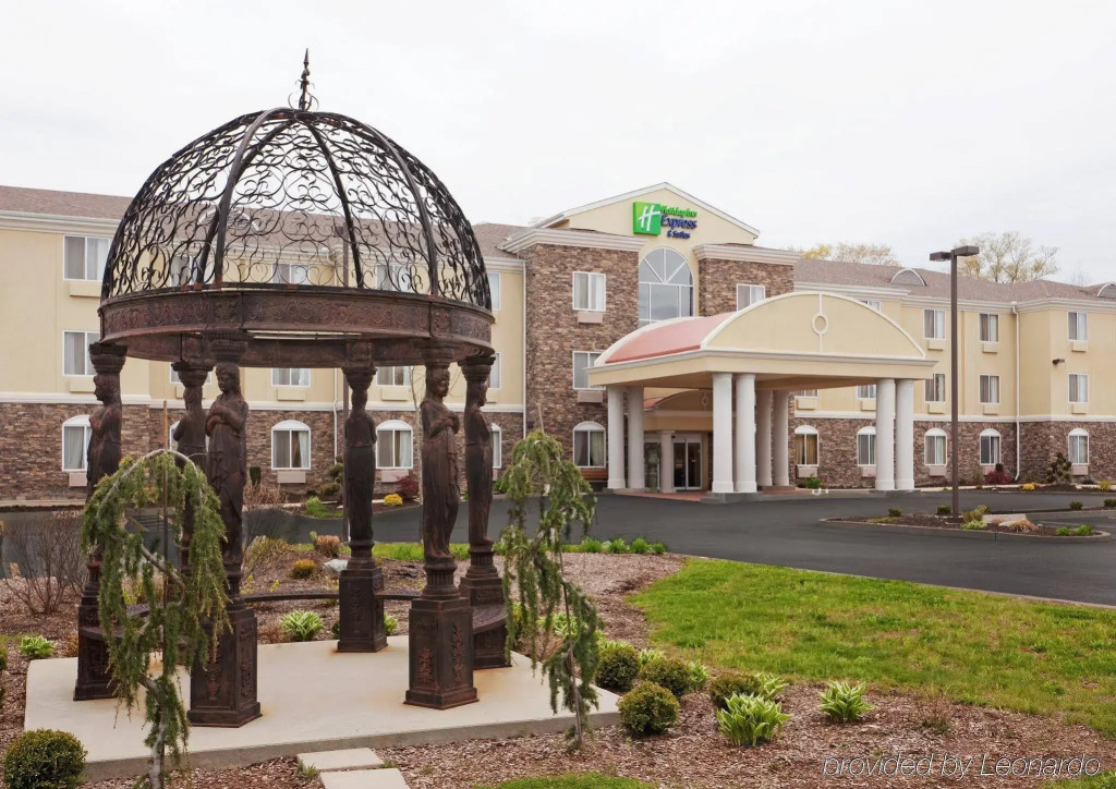 Holiday Inn Express Hotel & Suites Swansea by IHG
