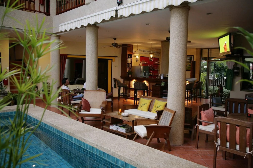 RedDoorz Plus Evergreen Boutique Hotel