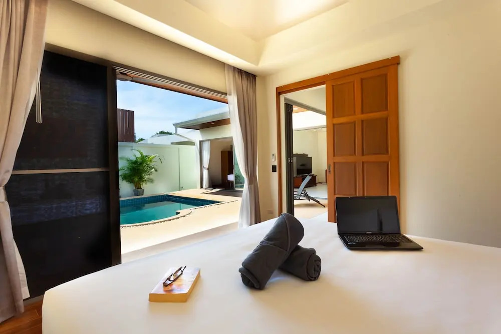 New Boutique Pool Villa Sequoia Close to Rawai and Naiharn Beach