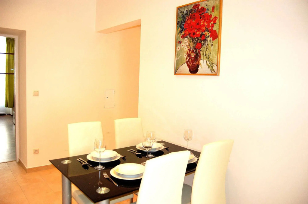 Vienna Family Apartments