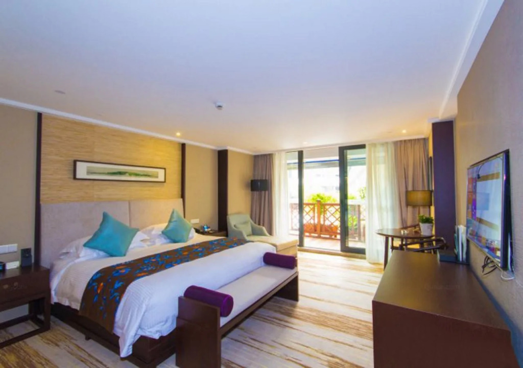 Wushan Pleasure Hotel