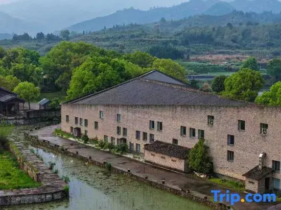 Wuyuan Songfengcui Scenic Spot Hundred-Mu Manor Boutique Stay