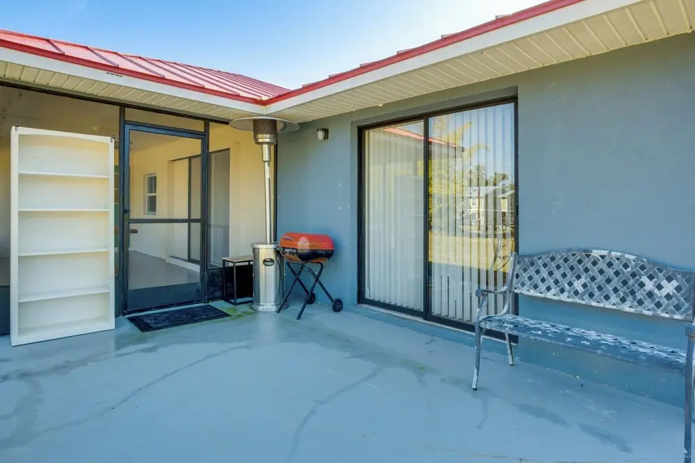 3 Mi to Manasota Key Beach! Single-level Home