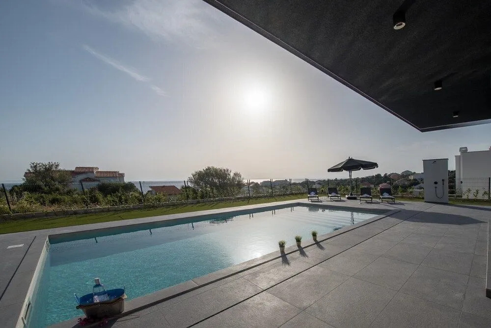 Villa Aria