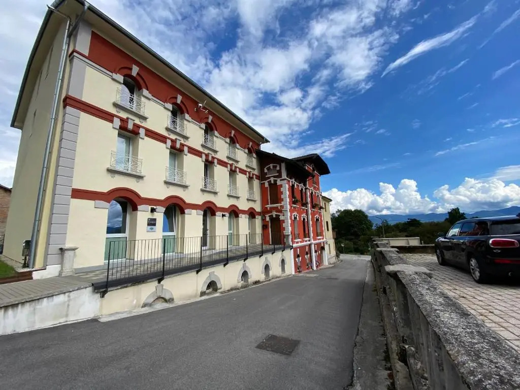 Fioralpino Apartments