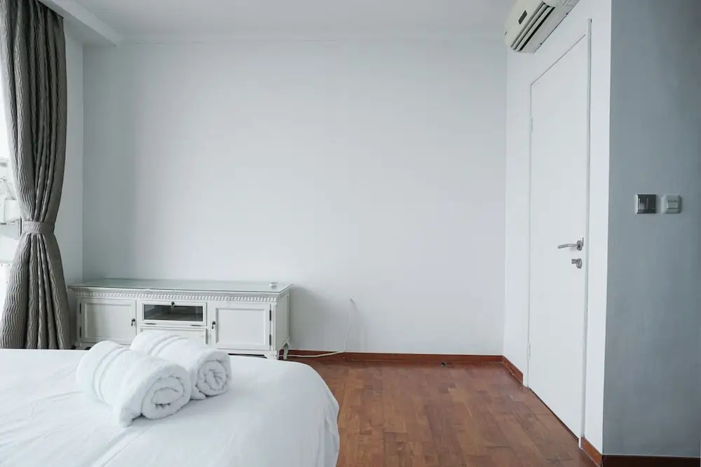 Big and Cozy 2BR Apartment at Ancol Mansion