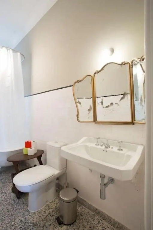 14º Esquadra - Cais das Pedras Guest House