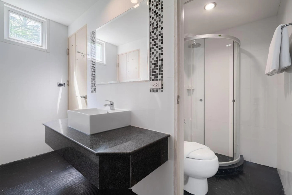 iCheck inn Residences Sathorn